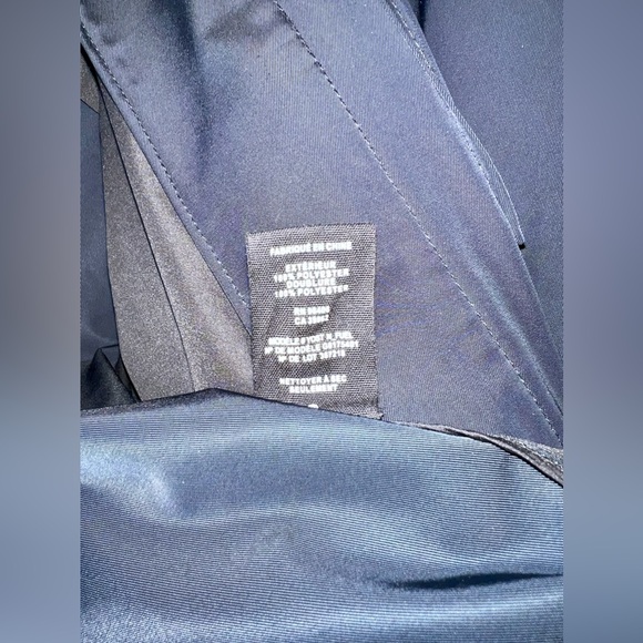 THEORY Yost N Fuel Jacket - Picture 9 of 16